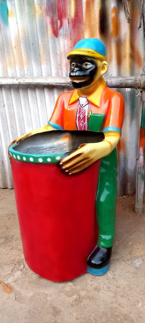 MONKEY DUSTBIN