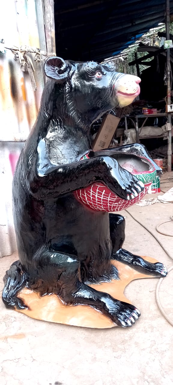 BEAR DUSTBIN